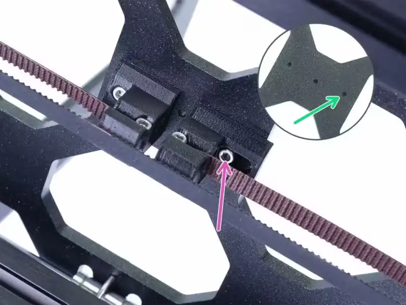 Prusa Y axis belt assembly showing a screw positioned directly under the belt, making it difficult to access